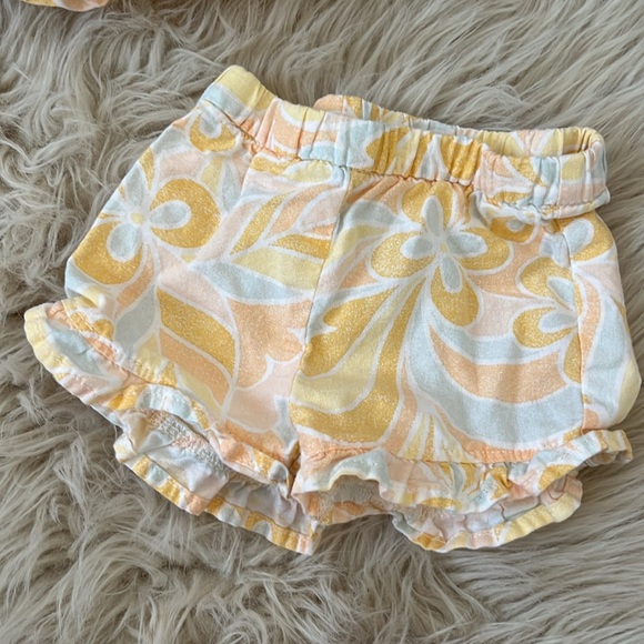 Little Co • floral short/tank set - Picture 2 of 3